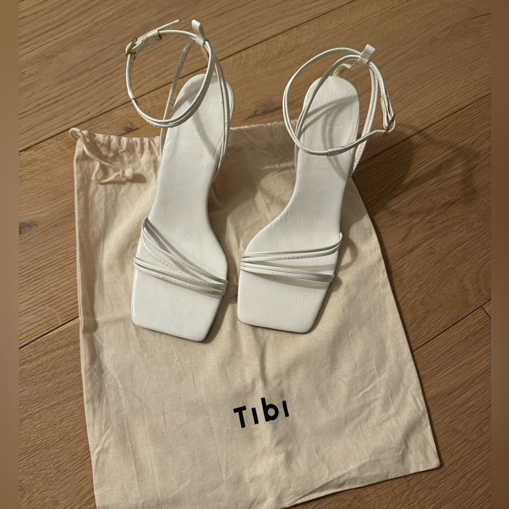 Tibi brand New Guy Naplack Sandal White 38/8 - Picture 3 of 8